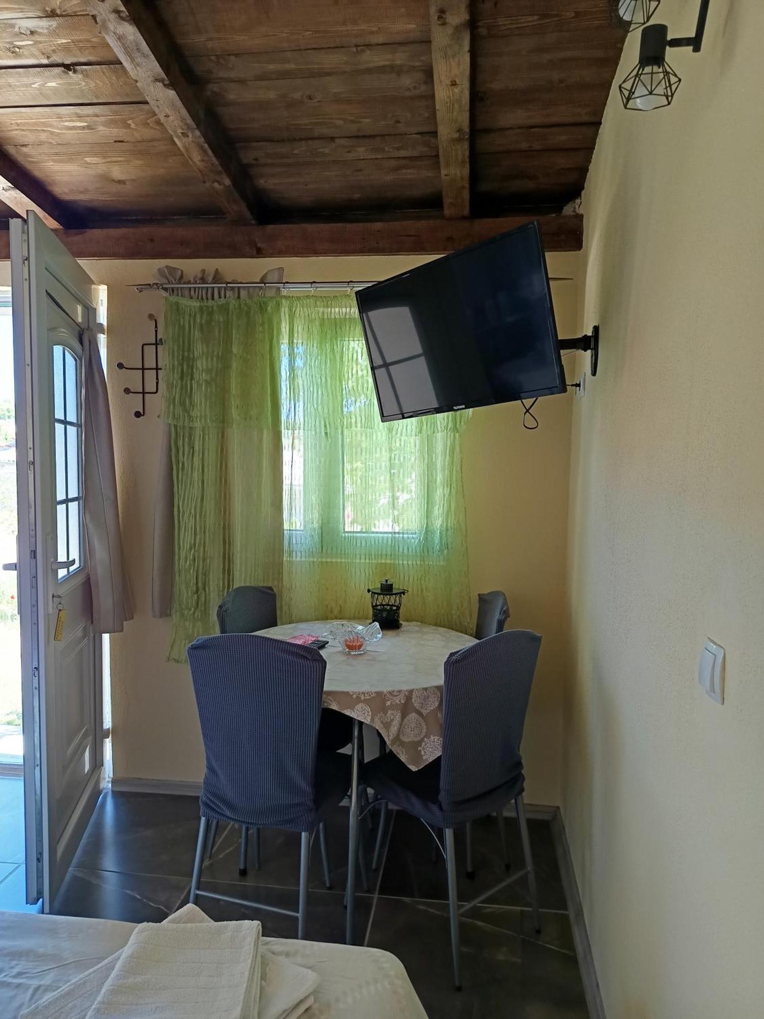 Panorama Studio Скрадин Экстерьер фото